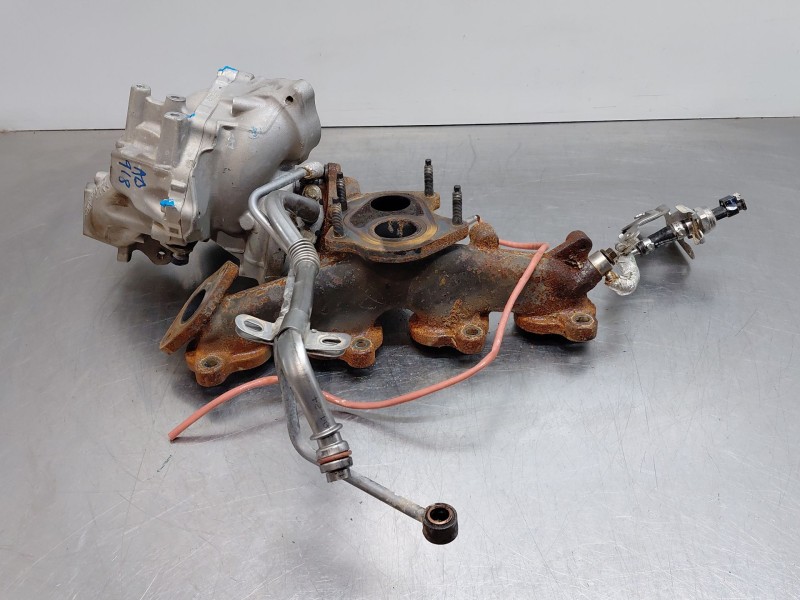 Recambio de colector escape para renault master iii furgón referencia OEM IAM 144106727R HMLGT5568R 