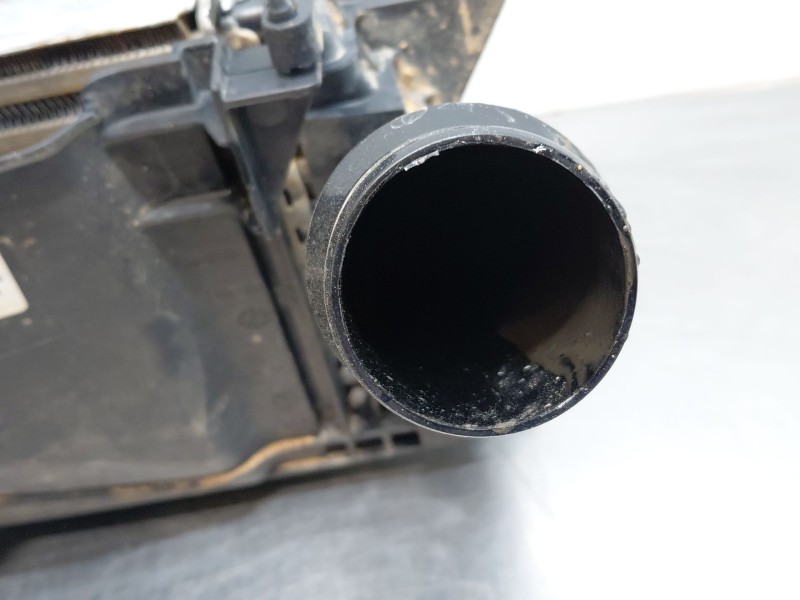 Recambio de intercooler para nissan navara pick-up (np300) 4x4 referencia OEM IAM 144615JL2A  