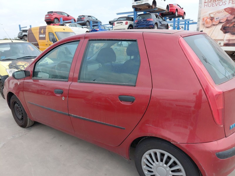 fiat punto (188_) del año 2000