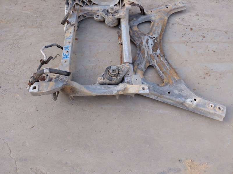 Recambio de puente delantero para maserati quattroporte granlusso referencia OEM IAM   