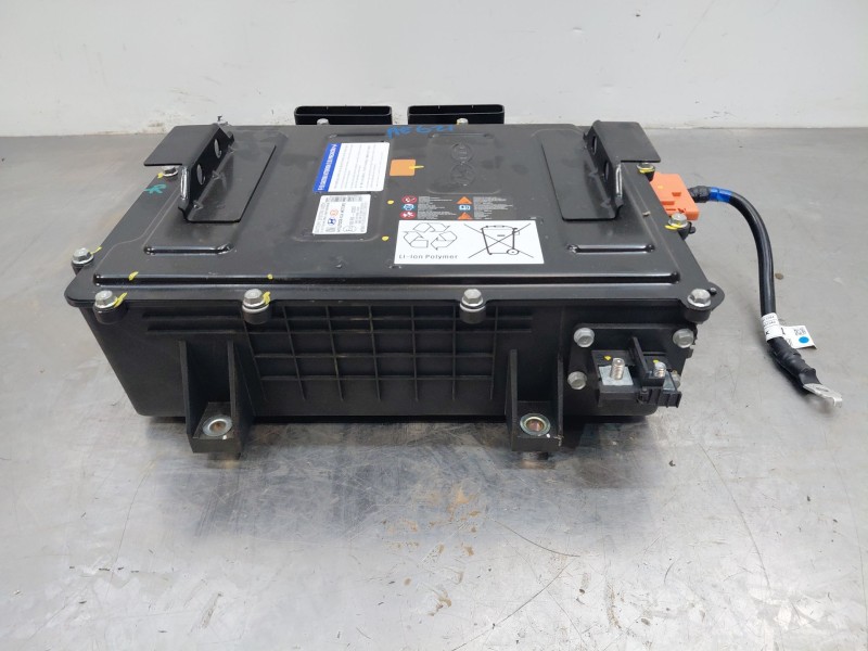 Recambio de bateria para hyundai tucson hybrid referencia OEM IAM   