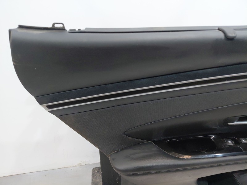 Recambio de guarnecido tapizado puerta trasera izquierda para hyundai tucson hybrid referencia OEM IAM   