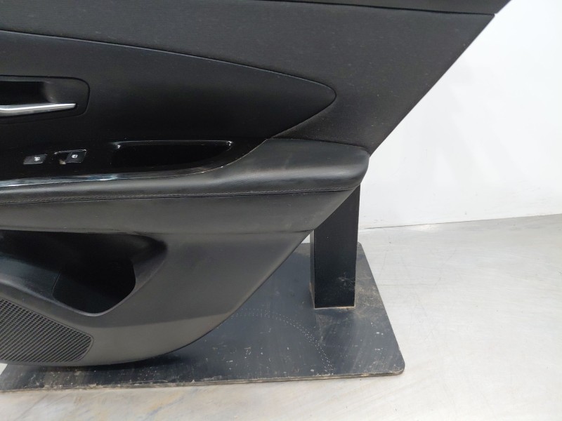 Recambio de guarnecido tapizado puerta trasera derecha para hyundai tucson hybrid referencia OEM IAM   