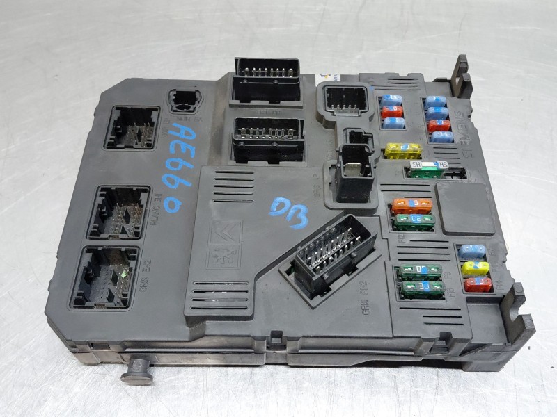 Recambio de caja reles / fusibles para citroën xsara picasso (n68) 1.6 hdi referencia OEM IAM 9653667580  