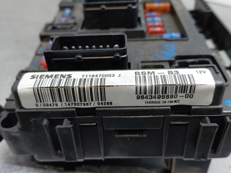 Recambio de caja reles / fusibles para citroën xsara picasso (n68) 1.6 hdi referencia OEM IAM 9643498880  