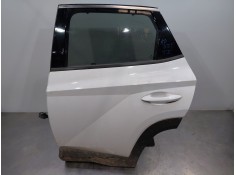 Recambio de puerta trasera izquierda para hyundai tucson hybrid referencia OEM IAM 77003N7010  