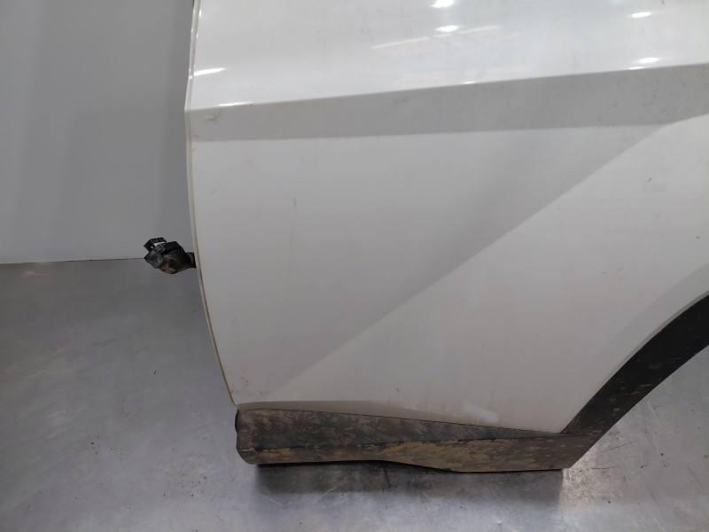 Recambio de puerta trasera izquierda para hyundai tucson hybrid referencia OEM IAM 77003N7010  