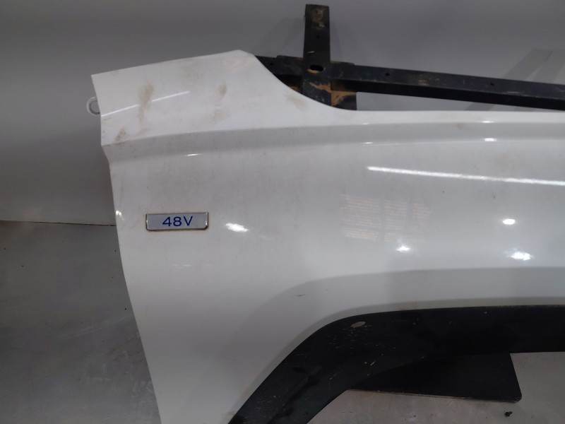 Recambio de aleta delantera derecha para hyundai tucson hybrid referencia OEM IAM 66321N9000  