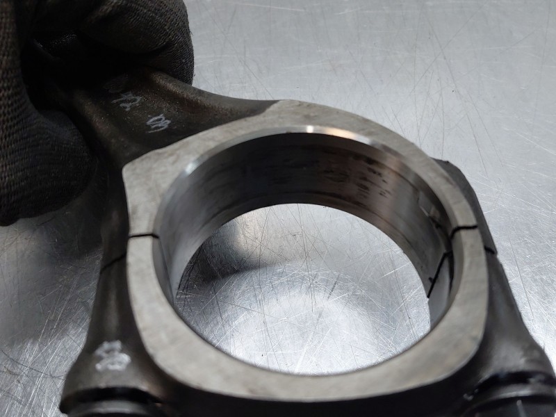 Recambio de biela para fiat ducato 250 furgón multijet referencia OEM IAM 504386684  