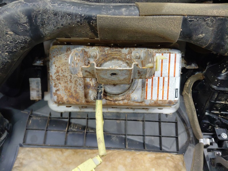 Recambio de kit airbag para nissan navara pick-up (np300) 4x4 referencia OEM IAM 681005JU5A  