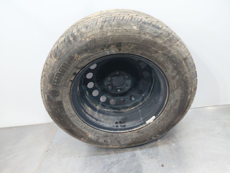 Recambio de neumatico repuesto para nissan navara pick-up (np300) 4x4 referencia OEM IAM 403005JU0B  