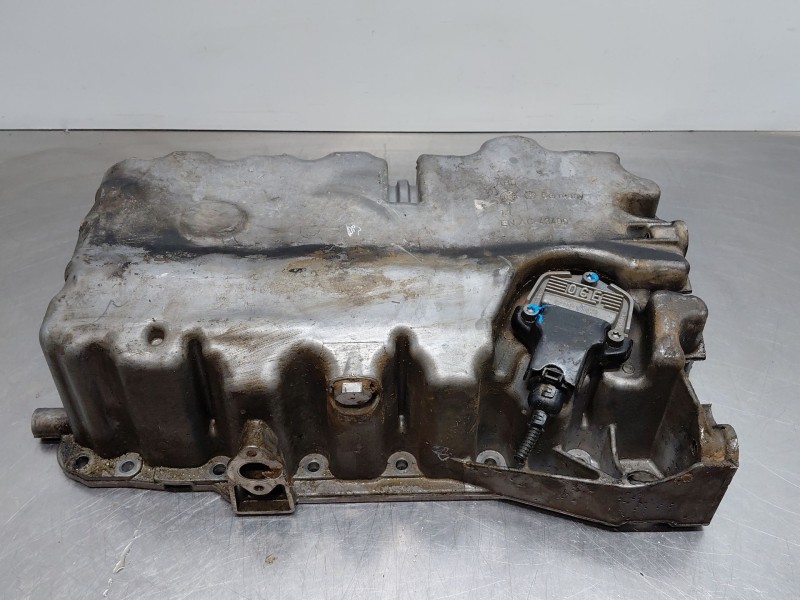 Recambio de carter para audi tt (8j3/8j9) coupe referencia OEM IAM 06F103601L  