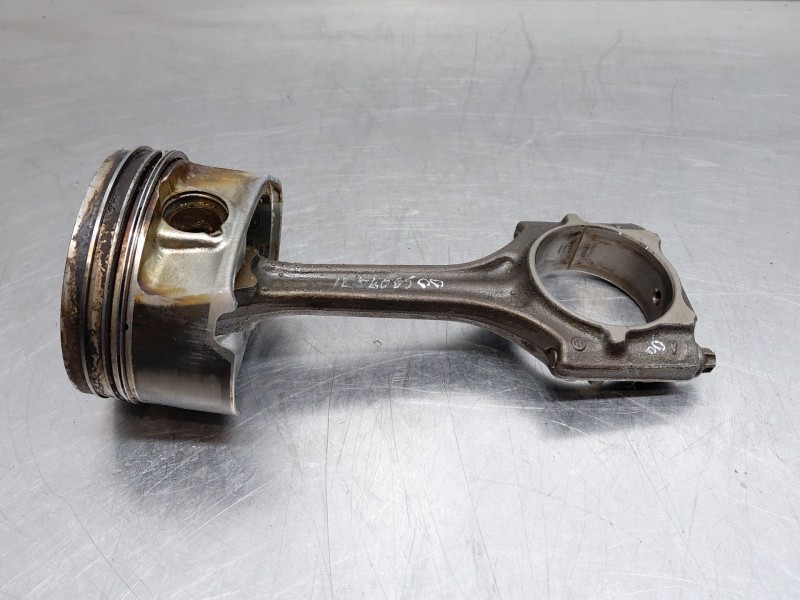 Recambio de biela para audi tt (8j3/8j9) coupe referencia OEM IAM 06D198401C  