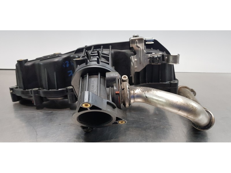 Recambio de colector admision para seat leon (1p1) emocion referencia OEM IAM 03L129711AL  