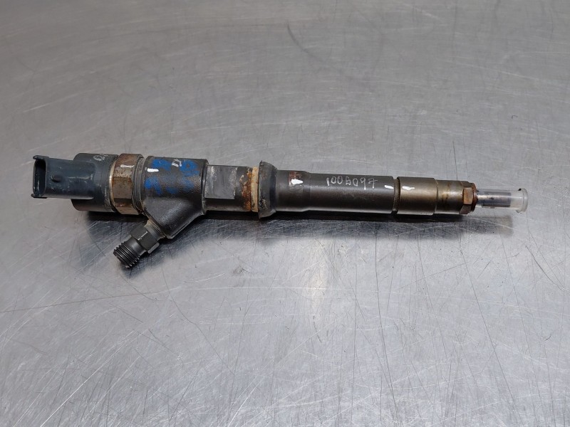 Recambio de inyector para fiat ducato 250 furgón multijet referencia OEM IAM 0445110418  