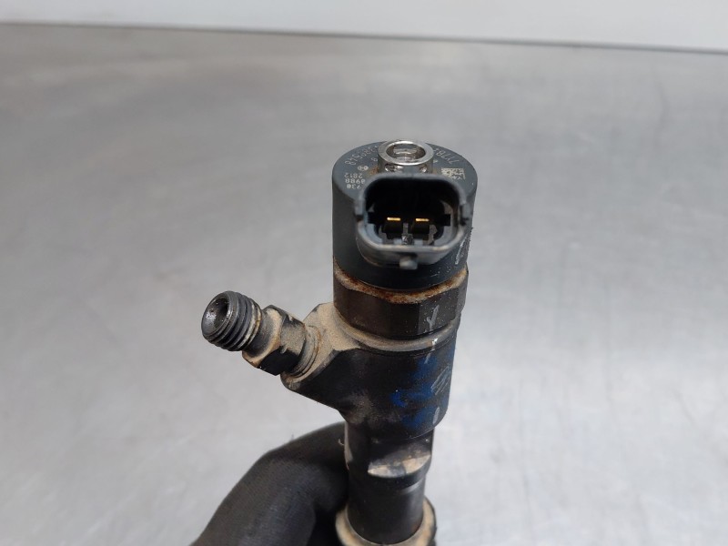 Recambio de inyector para fiat ducato 250 furgón multijet referencia OEM IAM 0445110418  