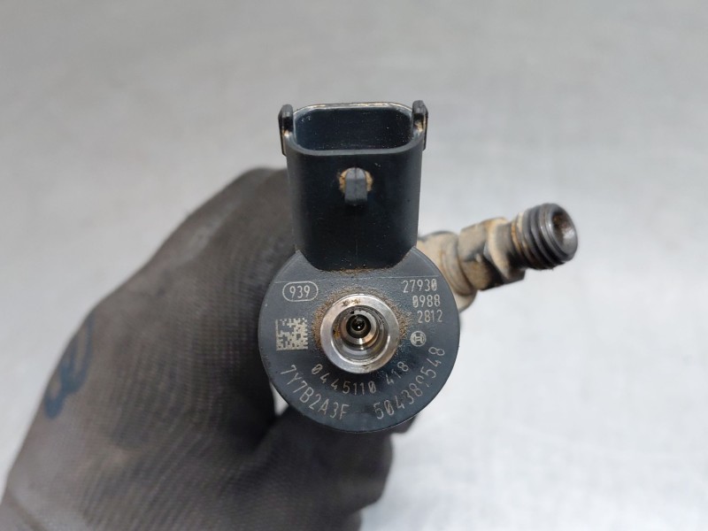 Recambio de inyector para fiat ducato 250 furgón multijet referencia OEM IAM 0445110418  