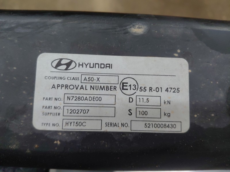 Recambio de enganche remolque para hyundai tucson hybrid referencia OEM IAM   