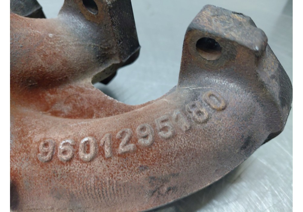 Recambio de colector escape para peugeot 206 hatchback (2a/c) 1.4 i referencia OEM IAM   