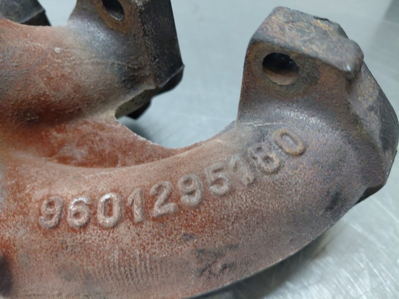Recambio de colector escape para peugeot 206 hatchback (2a/c) 1.4 i referencia OEM IAM   
