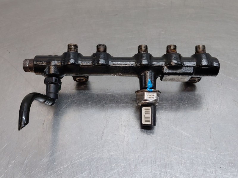 Recambio de rampa inyectora para citroën jumper kasten l2h2 referencia OEM IAM   