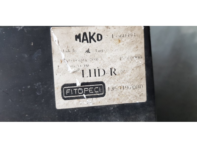 Recambio de faro derecho para peugeot bipper básico referencia OEM IAM 1353197080  