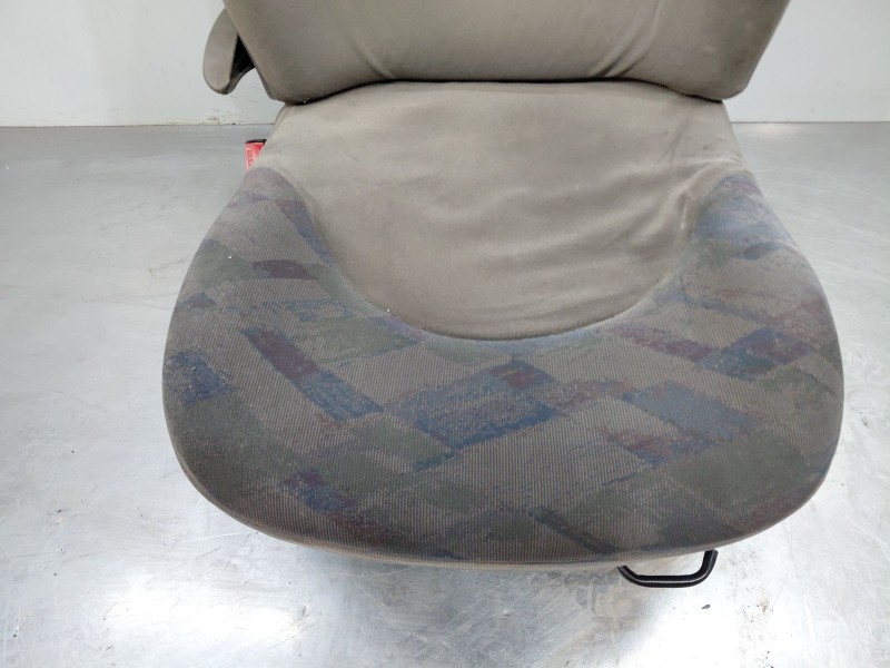 Recambio de asiento delantero izquierdo para citroën xsara picasso (n68) 2.0 hdi referencia OEM IAM   