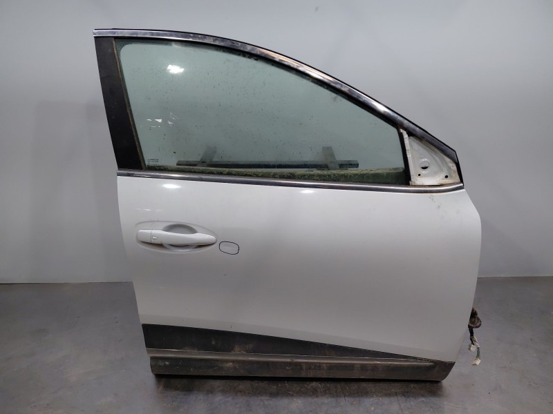 Recambio de puerta delantera derecha para renault kadjar life referencia OEM IAM   