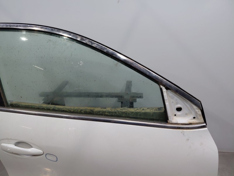 Recambio de puerta delantera derecha para renault kadjar life referencia OEM IAM   