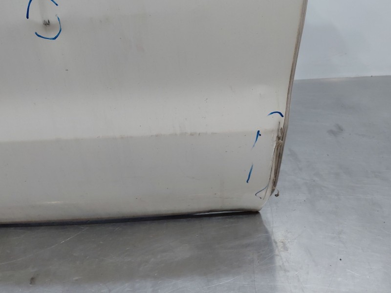 Recambio de puerta trasera derecha para nissan navara pick-up (np300) 4x4 referencia OEM IAM H21004JKAA  