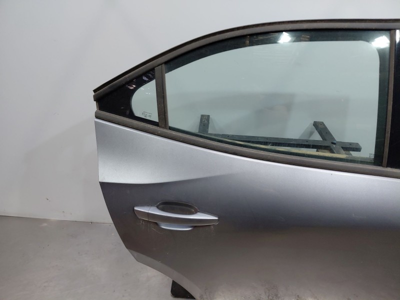 Recambio de puerta trasera derecha para opel mokka edition referencia OEM IAM 9837506480  