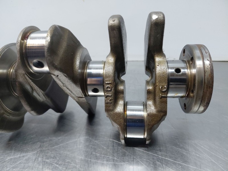 Recambio de cigueñal para dacia sandero essence referencia OEM IAM 122018068R  