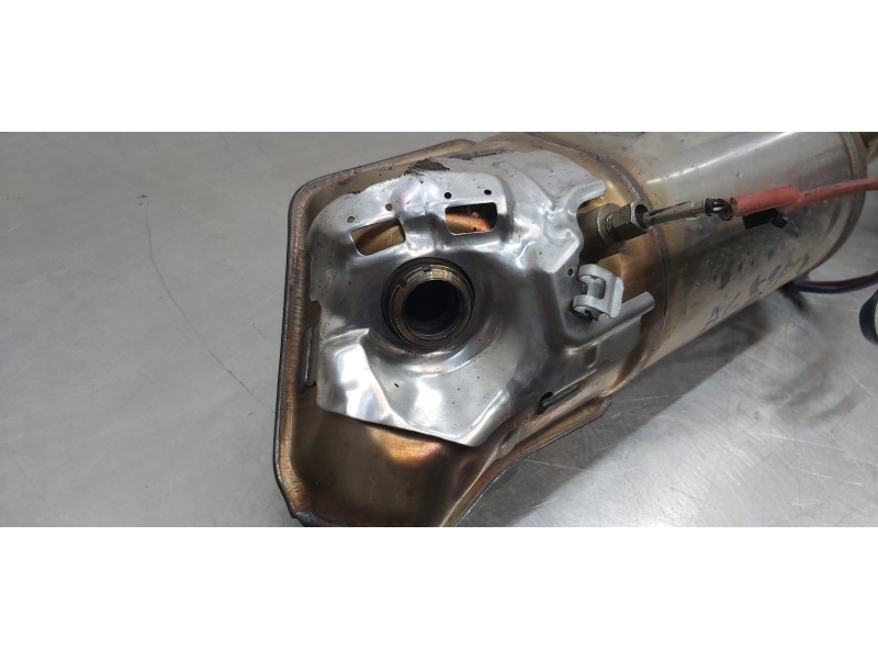 Recambio de tubo escape completo para nissan primastar cerrada referencia OEM IAM 2001000Q3E  