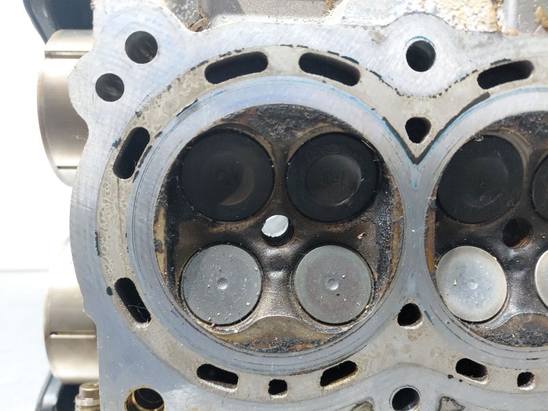 Recambio de culata para dacia sandero essence referencia OEM IAM 110415417R  
