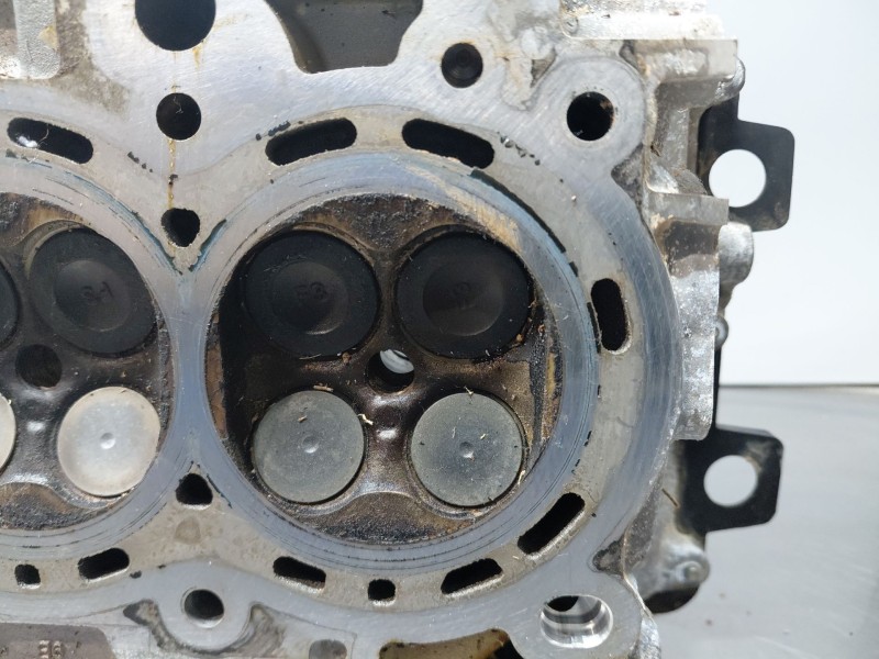 Recambio de culata para dacia sandero essence referencia OEM IAM 110415417R  