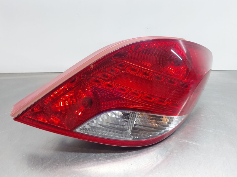 Recambio de piloto trasero derecho para peugeot 207/207+ (wa_, wc_) 1.4 16v referencia OEM IAM 6351HQ 9686565980 