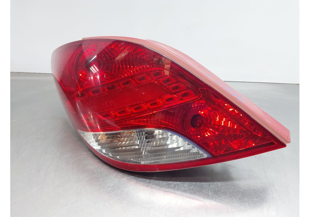 Recambio de piloto trasero izquierdo para peugeot 207/207+ (wa_, wc_) 1.4 16v referencia OEM IAM 6350HQ 9686566080 
