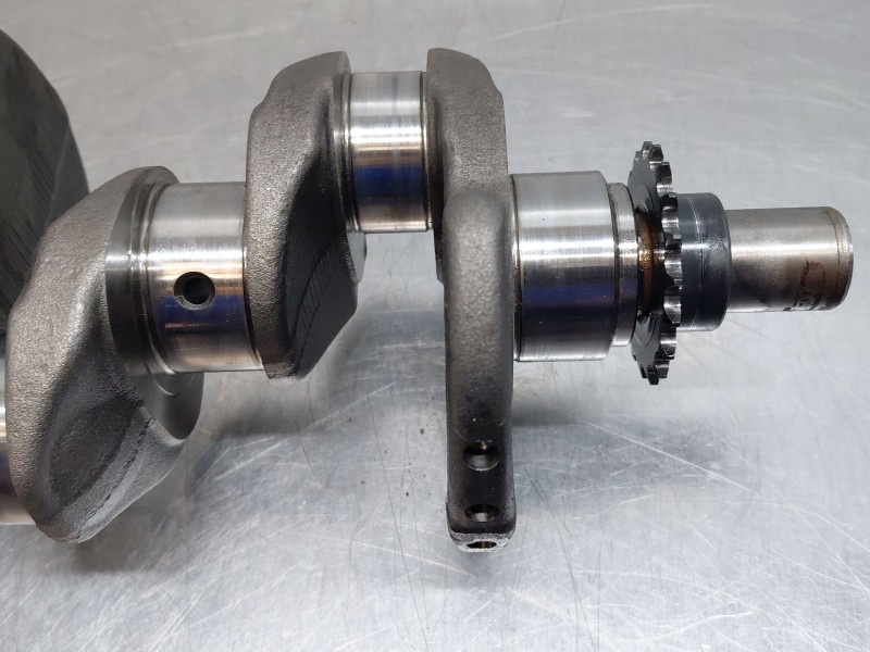 Recambio de cigueñal para renault clio iv life referencia OEM IAM 122011649R  