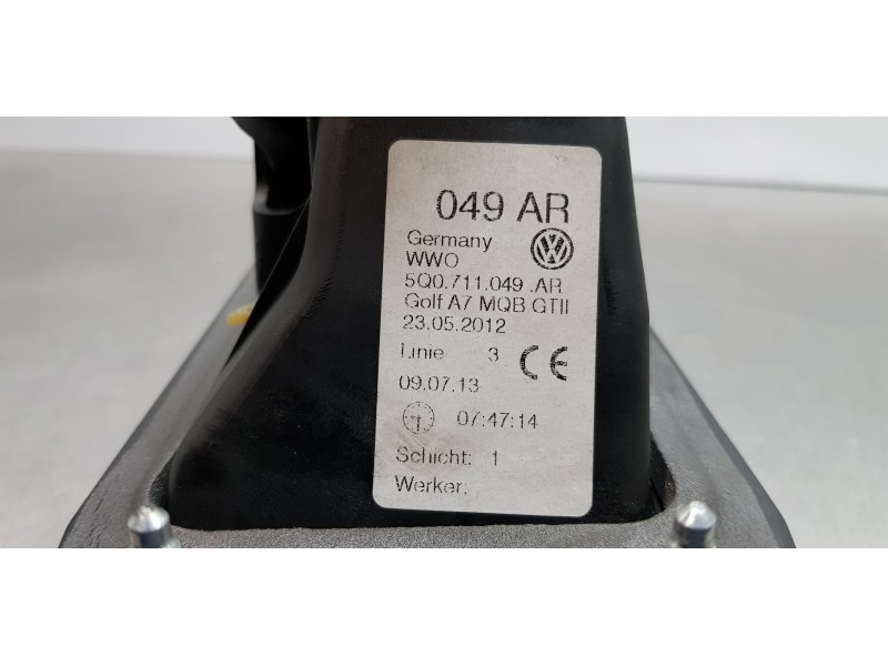 Recambio de palanca cambio para volkswagen golf vii lim. (bq1) gti referencia OEM IAM 5Q0711049AR   Recambio de palanca cambio para volkswagen golf vii lim. (bq1) gti referencia OEM IAM 5Q0711049AR