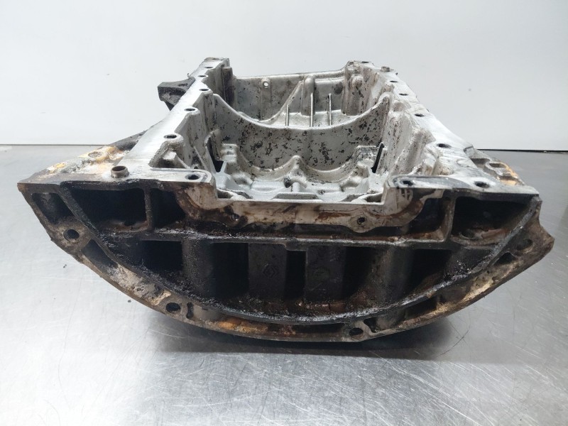 Recambio de sobrecarter para nissan nv 400 l3h2 referencia OEM IAM 8200805603  
