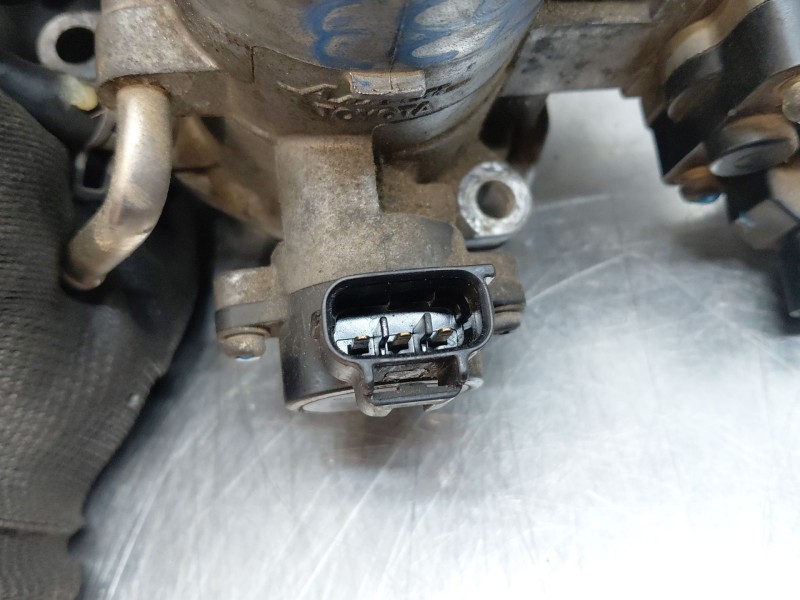 Recambio de caja mariposa para toyota rav 4 ii (_a2_) 2.0 4wd (aca21, aca20) referencia OEM IAM   