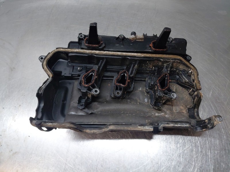 Recambio de tapa balancines para nissan nv 400 l3h2 referencia OEM IAM 118305765R  
