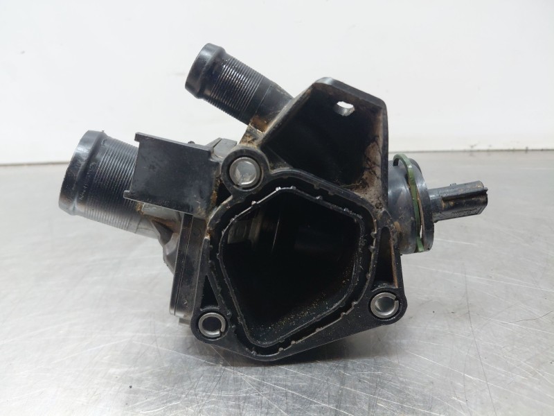 Recambio de termostato para nissan nv 400 l3h2 referencia OEM IAM 110604371R  