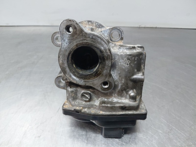 Recambio de valvula egr para nissan nv 400 l3h2 referencia OEM IAM   