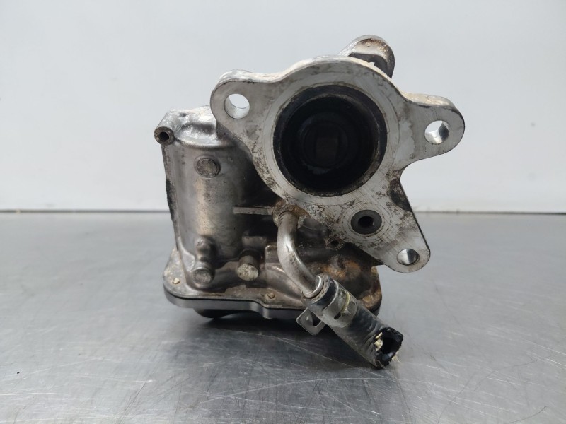 Recambio de valvula egr para nissan nv 400 l3h2 referencia OEM IAM   