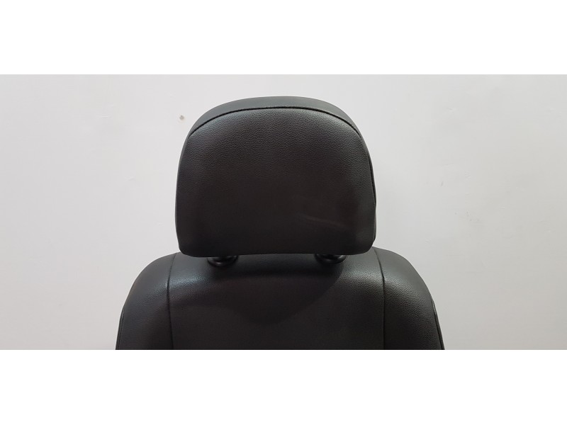 Recambio de asiento delantero derecho para volkswagen caddy furgón/kombi kombi referencia OEM IAM 6R4881106AC  