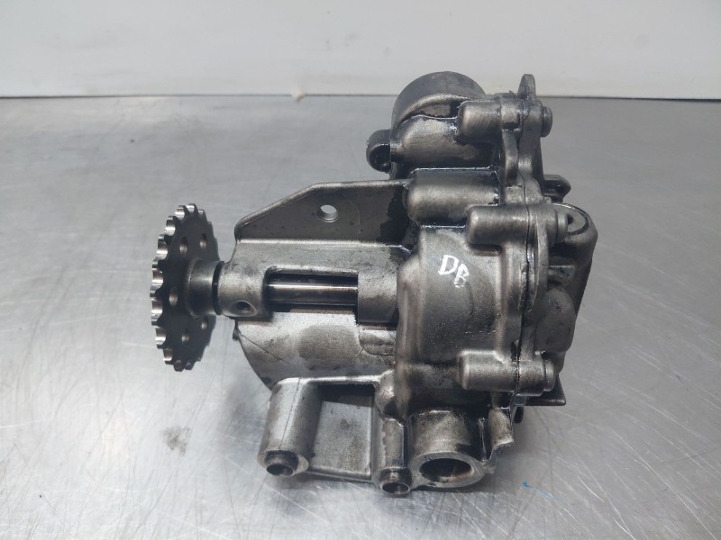 Recambio de bomba aceite para renault master iii furgón referencia OEM IAM   
