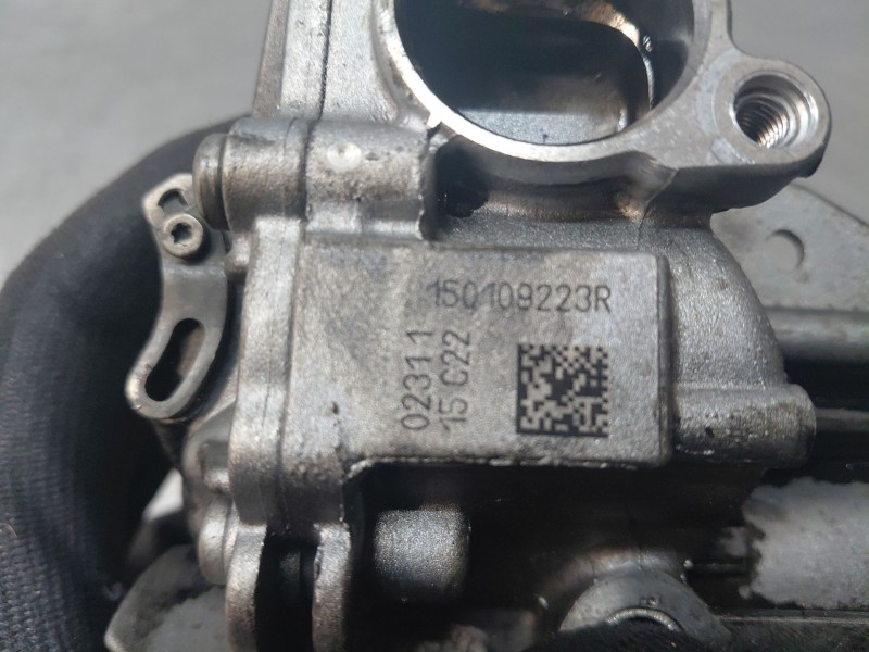 Recambio de bomba aceite para renault master iii furgón referencia OEM IAM   