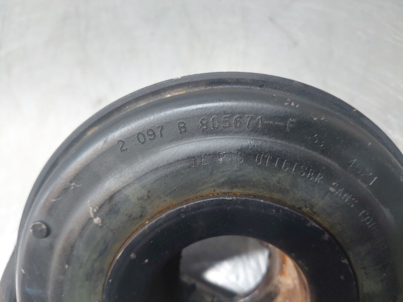 Recambio de polea cigueñal para renault master iii furgón referencia OEM IAM   