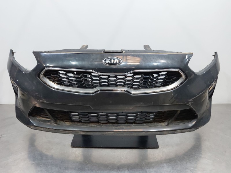 Recambio de paragolpes delantero para kia ceed drive referencia OEM IAM   